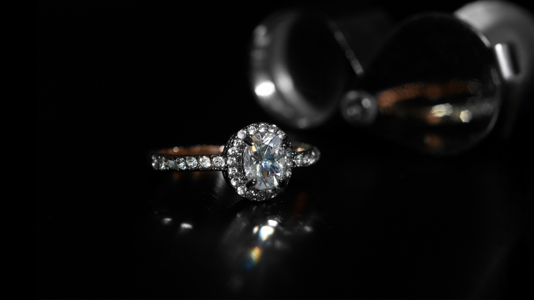 Brigeton Diamonds branding frame 14