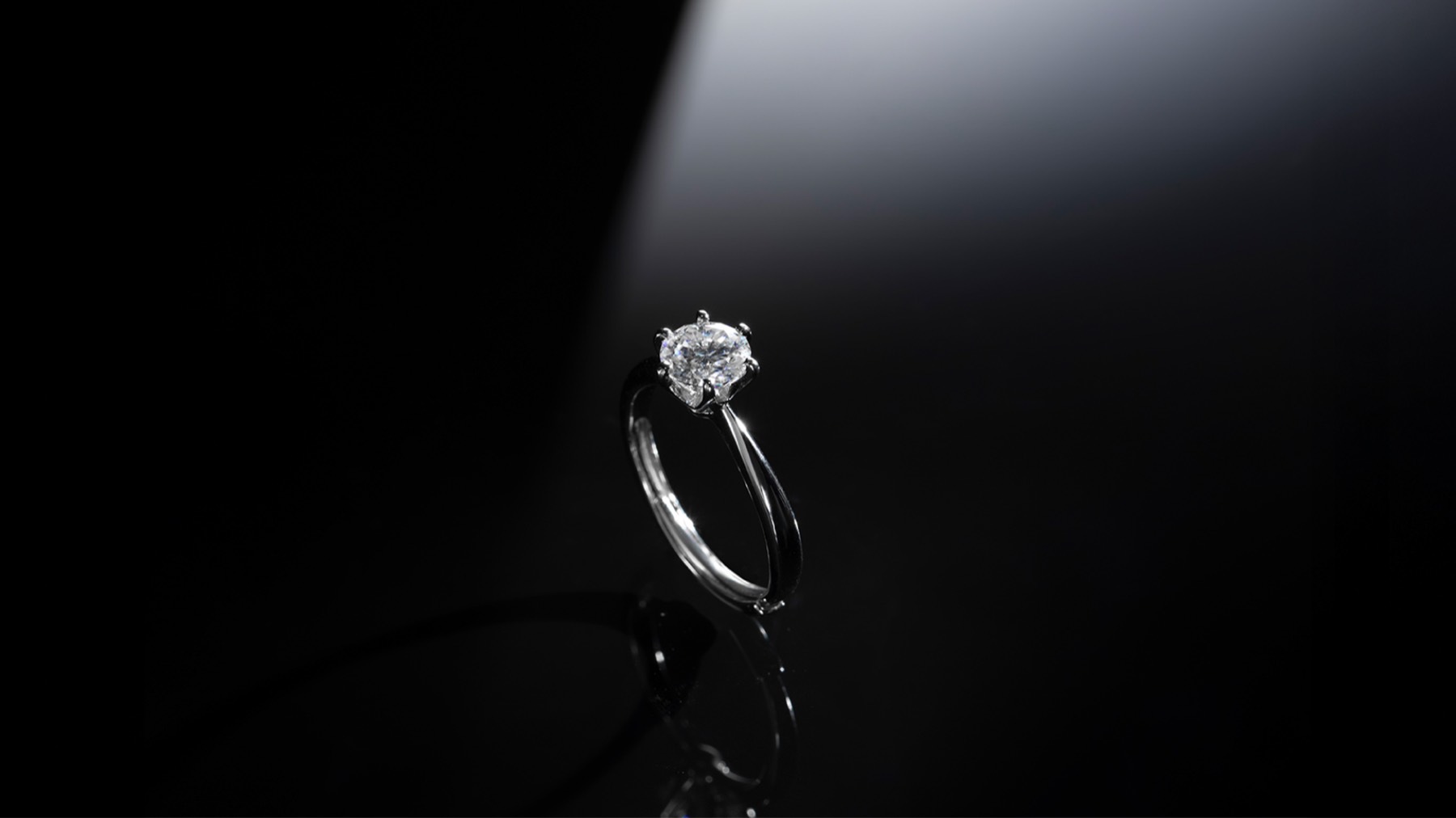 Brigeton Diamonds branding frame 17